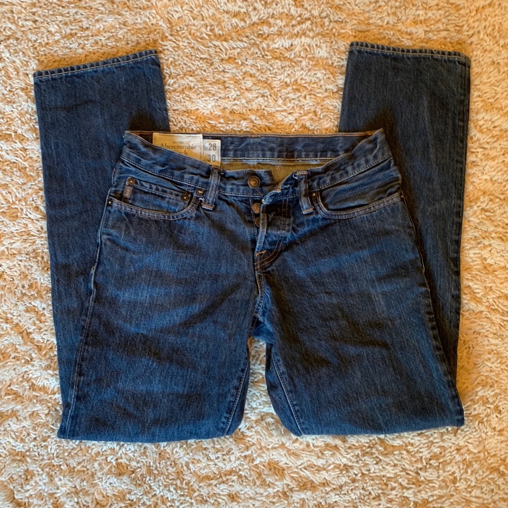 Abercrombie!  Slim Straight jeans